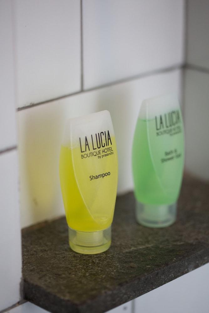 La Lucia Boutique Hotel By Prasanthi Tanjung Pandan Dış mekan fotoğraf